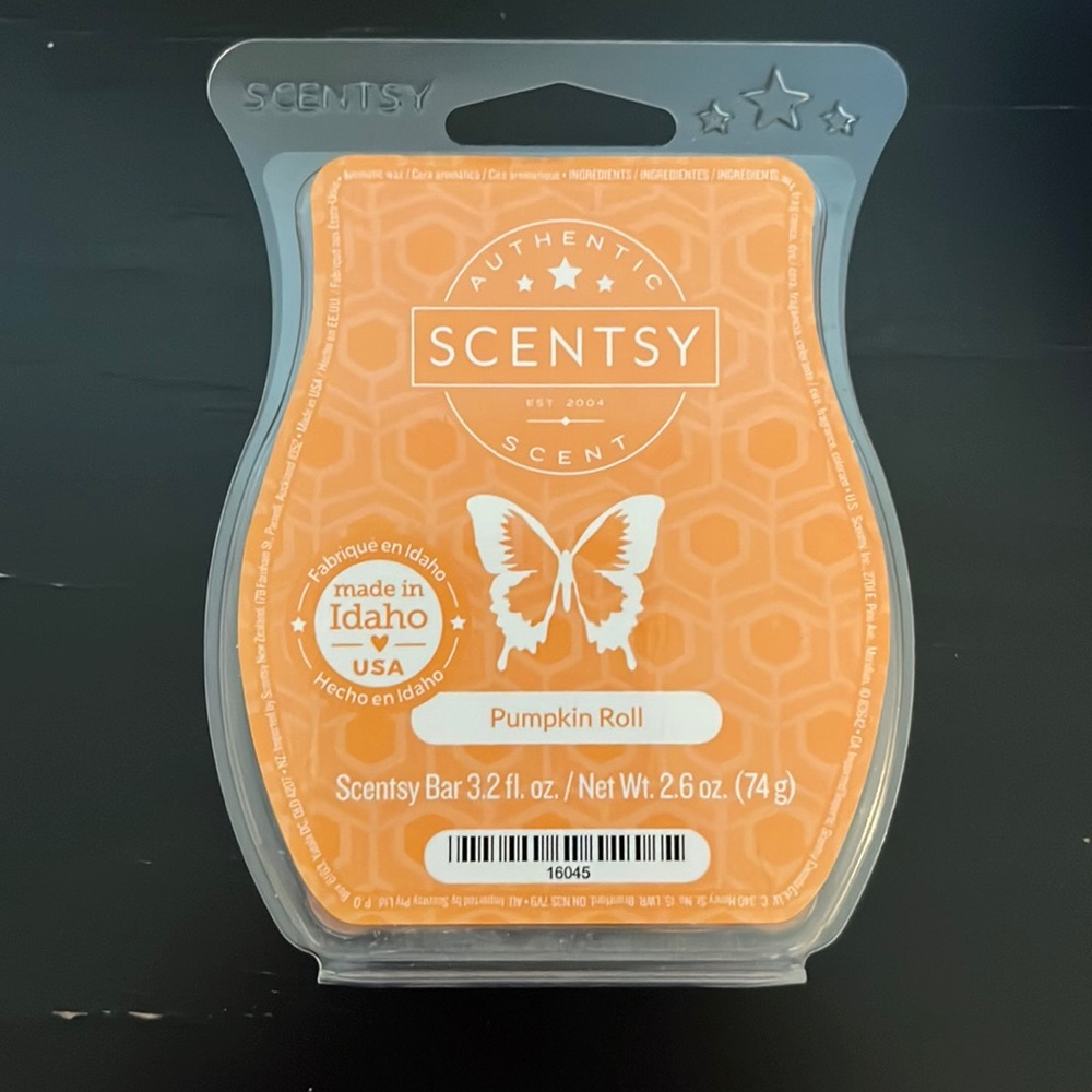Scentsy Pumpkin Roll wax bar